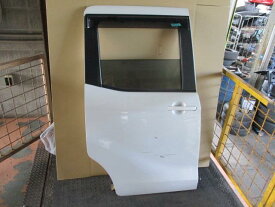 【中古】中古部品 デイズルークス B21A 右リアドア 【3310190100-001464530913300】