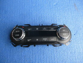 【中古】中古部品 ベンツ Aクラス 176042 A/Cスイッチパネル 【3540020100-000005061460900】