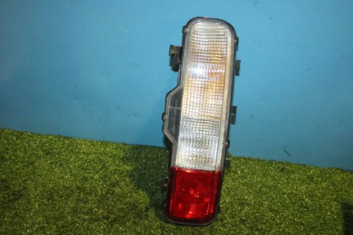 楽天市場】【中古】中古部品 エルグランド E51 右ﾃｰﾙﾗﾝﾌﾟ 【3330950100 