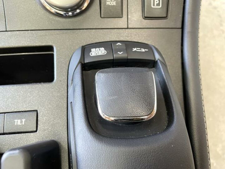 楽天市場】【中古】中古部品 レクサス CT ZWA10 ｺﾝｿｰﾙﾎﾞｯｸｽ 