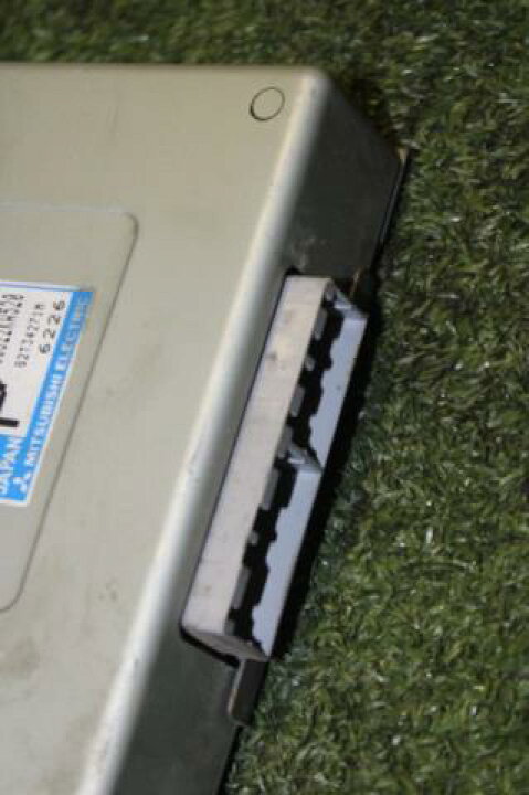 楽天市場】【中古】中古部品 サンバー KV3 ﾐｯｼｮﾝｺﾝﾋﾟｭｰﾀｰ 【3330950100 