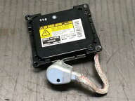 【中古】中古部品 ヴォクシー ZRR70G ライトコントロールユニット 【3330530100-000005262110810】