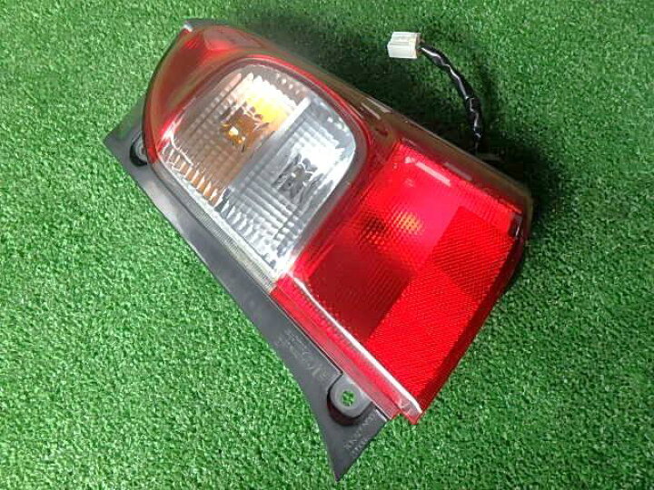 楽天市場】【中古】中古部品 エッセ L235S 右ﾃｰﾙﾗﾝﾌﾟ 【3330450100 
