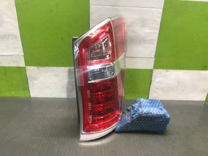 楽天市場】【中古】中古部品 ステップワゴン RK1 右ﾃｰﾙﾗﾝﾌﾟ 