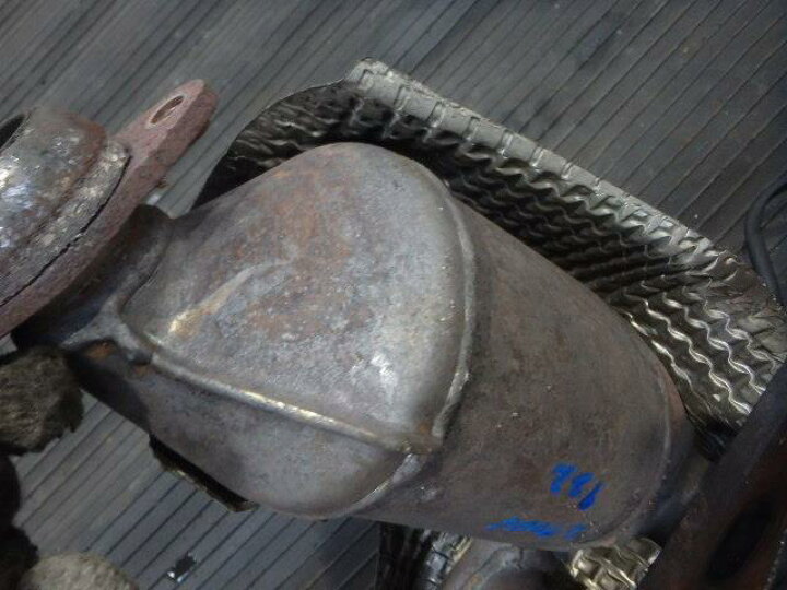 楽天市場】【中古】中古部品 ミラジーノ L700S 触媒 【3331010800 