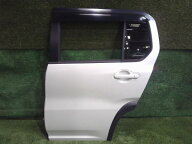 【中古】中古部品 ハスラー MR31S 左リアドア 【3260300000-250405000213400】