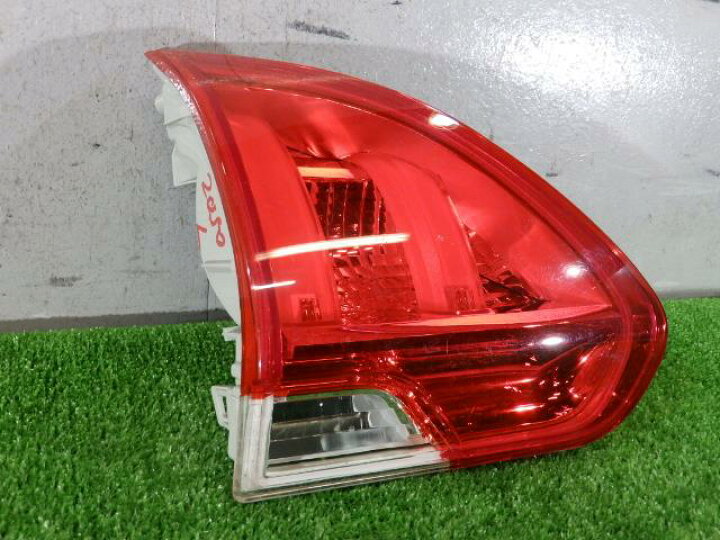 楽天市場】【中古】中古部品 プジョー 2008 A94HM01 左ﾌｨﾆｯｼｬｰﾊﾟﾈﾙ 