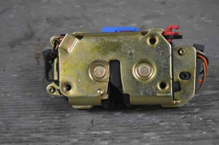 楽天市場】【中古】中古部品 クライスラーグランドボイジャー RG33L 