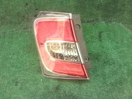 【中古】中古部品 フリード GB3 左テールランプ 【3260240000-250508000415600】