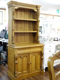 ★倉庫移転の為、総売り尽くしセール！★ 送料無料 開梱設置サービス付 キッチンボード高級 おしゃれ アンティーク 完成品 天然木 木製 什器 ディスプレイ ラック 飾り棚 インテリア キャビネット エレガント 飾り棚兼収納 食器棚 収納棚 リビング 飾り棚