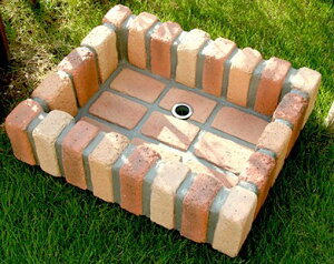 【メーカー直送】 FRPガーデンパン レンガ調 繊維強化プラスチック 高耐久 耐候性 水受け おしゃれ 庭 屋外 4524804057108