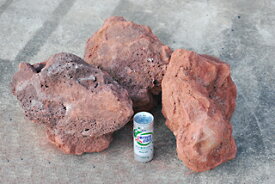 【送料無料】保水する玉石！溶岩玉石3個セット！長辺300mm赤色の軽い溶岩玉石です