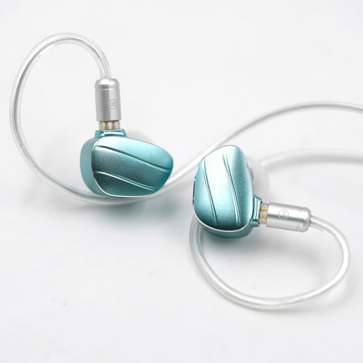 楽天市場】BQEYZ Cloud シアン（3.5mm） 有線イヤホン カナル型 耳かけ 