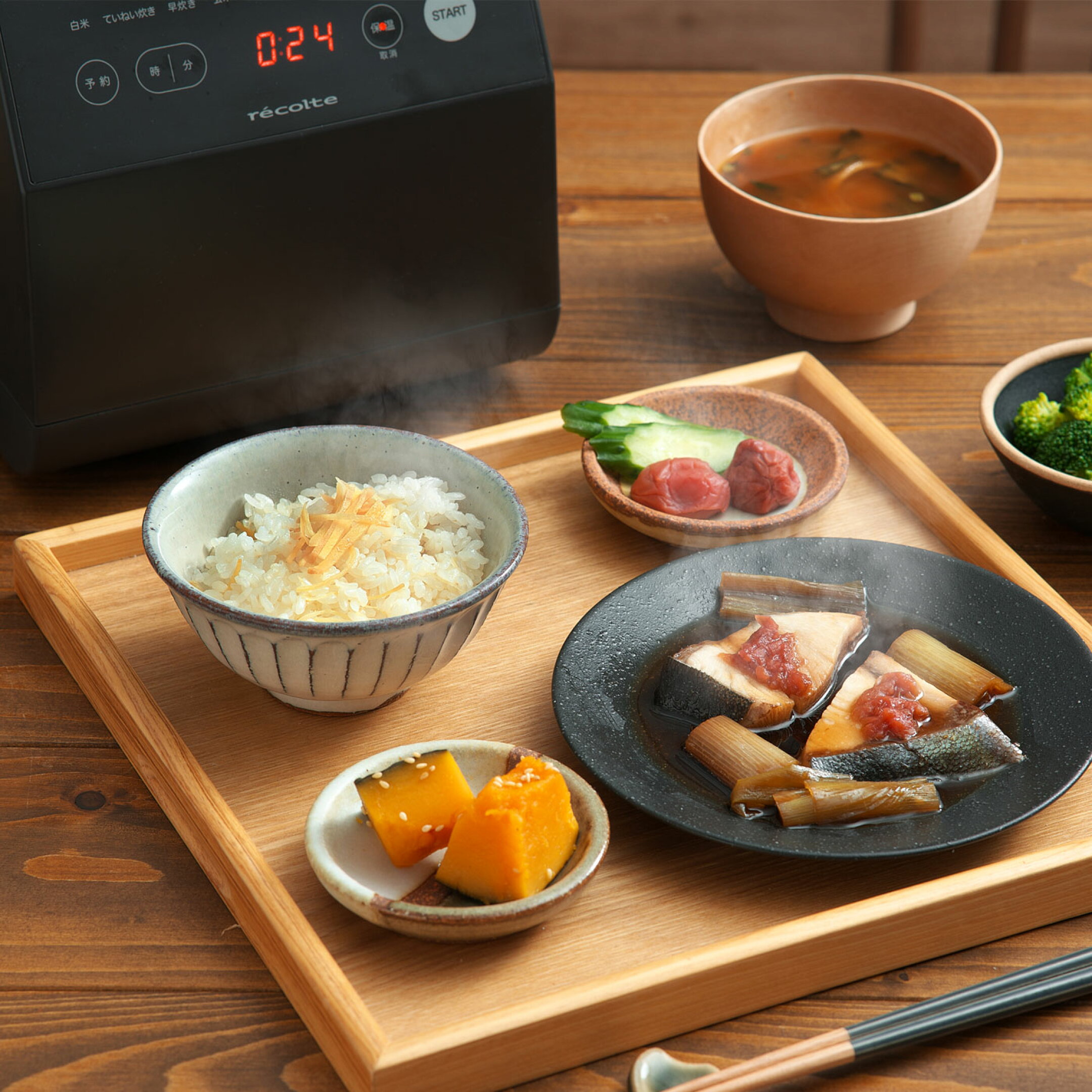 ご飯＋おかず、おかず２品等ほったらかしで２品同時調理