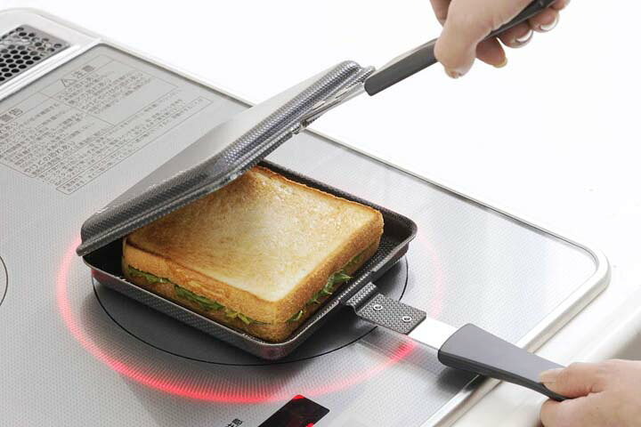 楽天市場】ホットサンドメーカー 直火 国産 ih送料無料 ホットサンドメーカー 耳まで 1枚 フライパン IH 両面焼きクッカー トースターパン 鉄製 ih対応 両面エンボス鉄製トースターパン 34600 日本製【B】【D】【下村企販】 : キッチン・雑貨の店 ラクチーナ! 楽天市場】ホットサンドメーカー 直火 国産 ih送料無料 ホットサンドメーカー 耳まで 1枚 フライパン IH 両面焼きクッカー トースターパン 鉄製 ih対応 両面エンボス鉄製トースターパン 34600 日本製【B】【D】【下村企販】 : キッチン・雑貨の店 ラクチーナ!