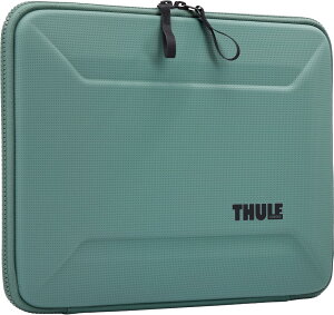 �y�}���\���J�n28���Ԍ��� �Ώەi5%OFF�N�[�|���I�z �X�[���[ THULE THULE GAUNTLET MACBOOK PRO SLEEVE 14 HAZY GREEN 3205411