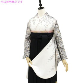 袴も選んで同時購入できます 袴用着物5点セット 肩にこぼれる枝垂れ桜 渋めモノトーン