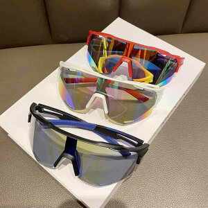 �T���O���X ���f�B�[�X ���]�� �o�R �X�L�[ ���O�� UV�J�b�g �Ռ� �X�|�[�c �A�E�g�h�A �^�]�p �y�� �� �u���b�N �O���[ �� �z���C�g �� ���b�h �� �u���[ ���F �S�[���h �X�N�G�A