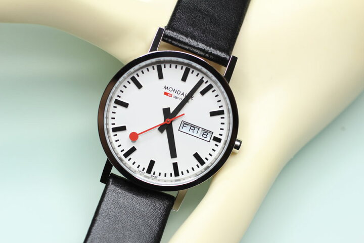 楽天市場】MONDAINE モンディーン クラシック デイデイト ユニセックス 