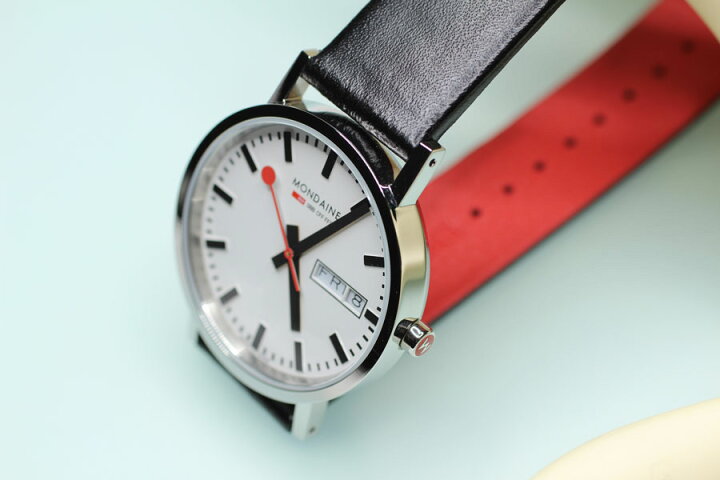 楽天市場】MONDAINE モンディーン クラシック デイデイト ユニセックス 