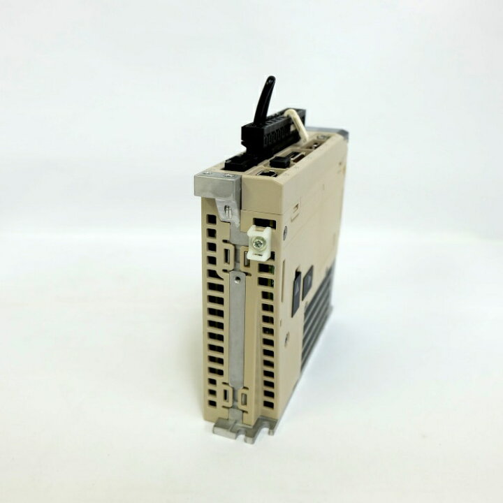 楽天市場】安川電機 サーボパック SGD7S-1R6A20A : e-Spares 楽天市場店