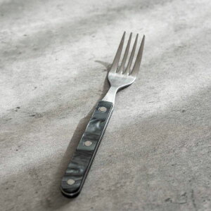 Layer C fBi[tH[N black