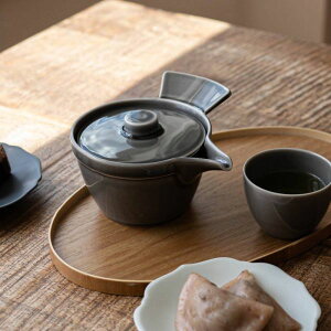 c ߒ-suzume chaki- }{ (t) n