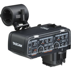 TASCAM CA XLR2D C �~���[���X�J�����Ή�XLR�}�C�N�A�_�v�^�[ �L���m���p �^�X�J�� �u���b�N