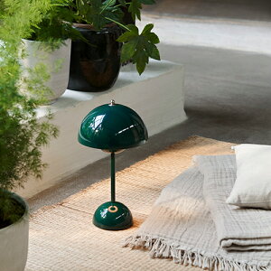 y݌ɂzTraditioniAhEgfBVj|[^uƖ FLOWERPOT VP9 MG t[|bg VOiO[