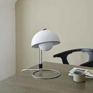 TraditioniAhEgfBVje[uƖ FLOWERPOT TABLE LAMP VP4 t[|bg }bgzCgy󒍕iz