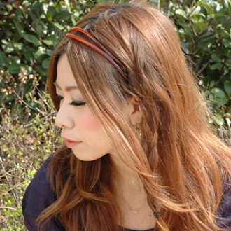 E Zakkamania Stores A Nostalgic Headband Made Of The Celluloid