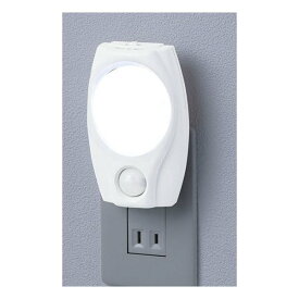 【20日は24時間限定クーポン配布！】ELPA エルパLEDナイトライト コンセント式 明暗＆人感センサー 白色光 PM-L200 W(2209642)代引不可