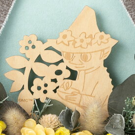 ムーミン MOOMIN／ドライフラワー「ナチュラル・ハーフリース(ムーミン／スナフキン／リトルミイ）」 誕生日プレゼント 壁掛け ドア飾り 誕生日 記念日 インテリア プレゼント ギフト お祝い ナチュラル リボン おしゃれ かわいい 花 フラワー コラボ リースBOX入り