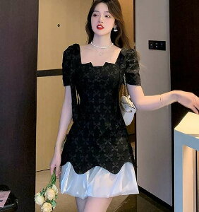 s[X  ~j t ؂ւ X  傫TCY y傫TCY fB[X H~  ꂢ ^Cg tH[} l i `jbN one-piecez