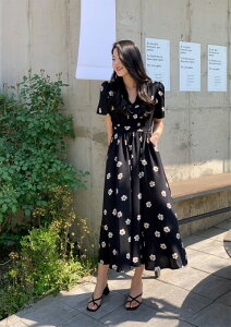 s[X t ؂ւ X  JWAy傫TCY fB[X H~  ꂢ ^Cg tH[} l i `jbN one-piecez