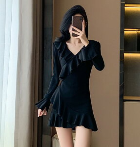 ~js[X V[g䃏s[X t  ZNV[ LoN hXy傫TCY fB[X H~  ꂢ ^Cg tH[} l i `jbN one-piecez