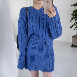 長袖 ニット生地 Vネック ツイスト模様 ハイウエスト カジュアルセットアップ【大きいサイズ レディース ニット 上下セット set スウェット スエット sweat ルームウェア ジャージ 秋冬 setup】