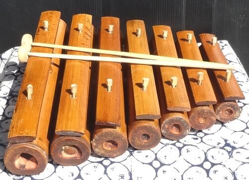全品最安値に挑戦 スーパーセール期間限定 バリ島の竹製ガムラン楽器 竹ガムラン７鍵 竹琴 バラフォン