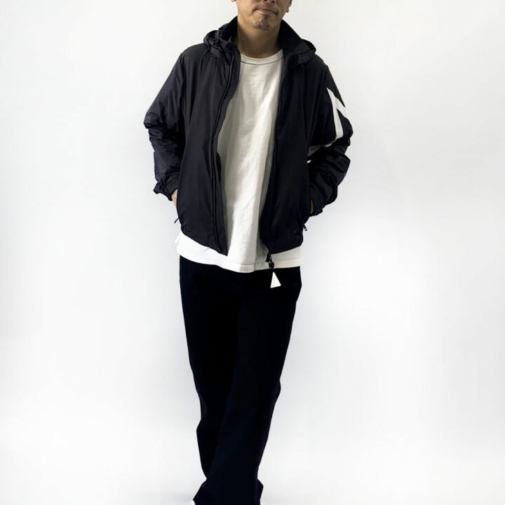 楽天市場】＼最安値に挑戦／【新品】 モンクレール MONCLER 1A001 52 
