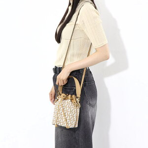 �y�V�i�z�t�F���f�B FENDI �o�b�O �n���h�o�b�O ���f�B�[�X MINI MON TRESOR �~�j ���� �g���]�[�� �x�[�W���n×�z���C�g �J�[�t���U�[ �V�����_�[�o�b�O 2way FF���S �Y�b�J�� �В� �� 8BS010 AQ19