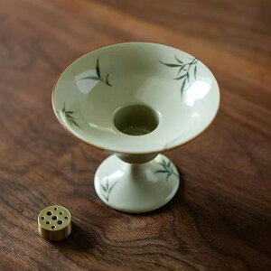 yÂɗ̂ڂ鍁Bz   zCg  M   Vv fUC z_[   CZXz_[ CeA rO  炬 