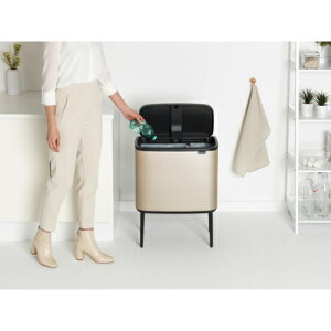 �u���o���V�A brabantia �_�X�g�{�b�N�X Bo�^�b�`�r��11+23L �V�����p���\�t�g�^�b�`�J�� ���ʂł��� 5038612