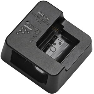 �j�R�� Nikon MH-34 �o�b�e���[�`���[�W���[