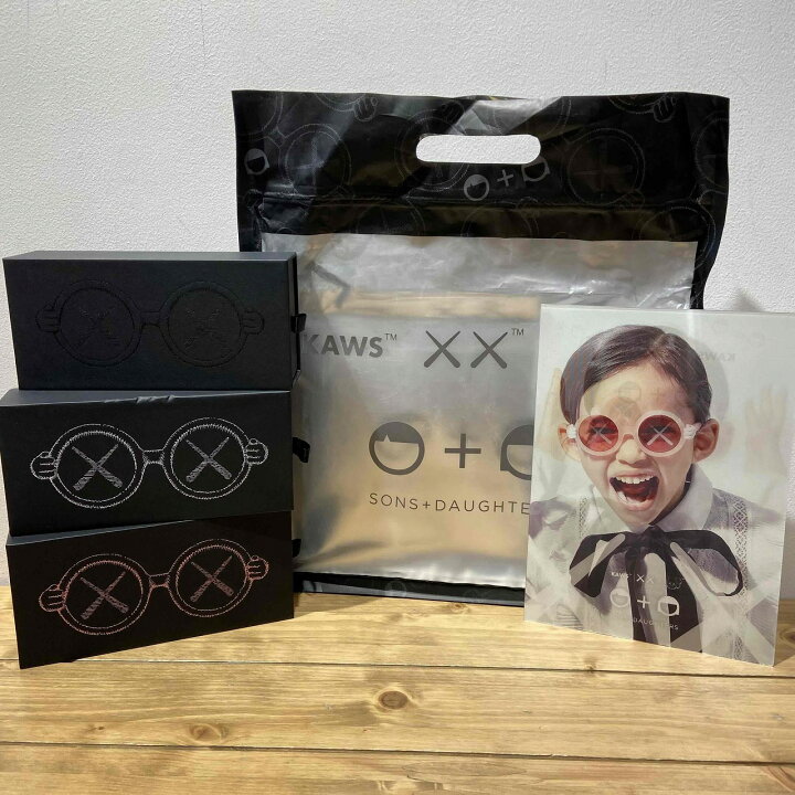 楽天市場】KAWS x Sons+Daughters Eyewear 3-SET KIDS用 ラウンド 