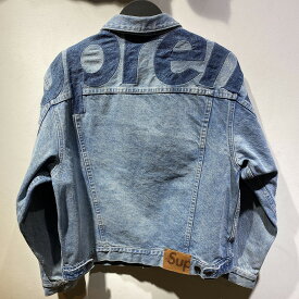 Supreme 22ss Inset Logo Denim Trucker Jacket SIZE-M シュプリーム ロゴ デニム トラッカージャケット 心斎橋店【中古】
