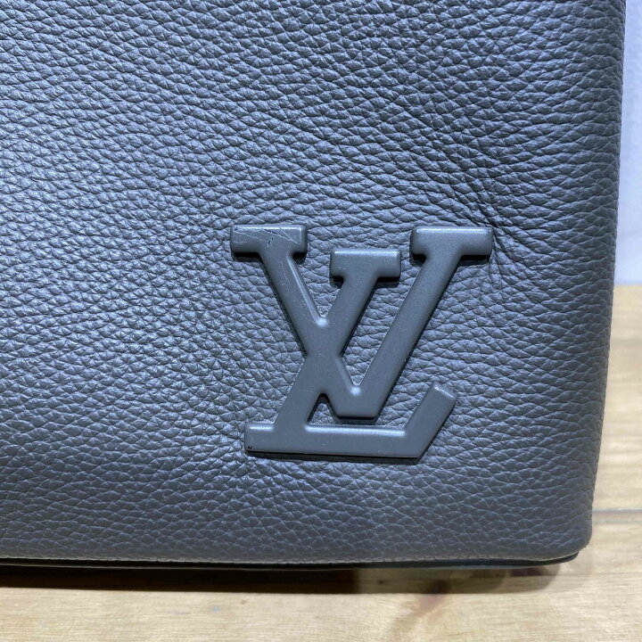 楽天市場】LOUIS VUITTON テイクオフ・ポーチ M81735 ルイヴィトン 