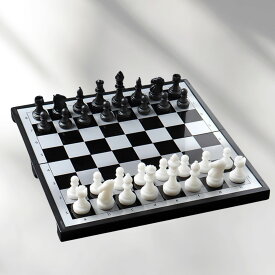 マグネットチェス 【折りたたみ式チェスボード＆チェスピースセット】 chess board set