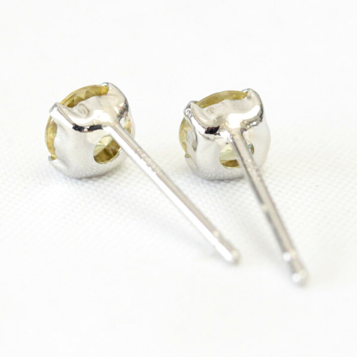 楽天市場】pt スフェーン ピアス 4mm 四本爪 プラチナ900 ※現在の在庫 