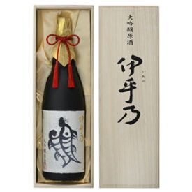 越の初梅 伊乎乃 いおの 大吟醸原酒 桐箱入り1800ml 高の井酒造 日本酒 大吟醸