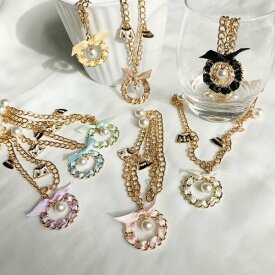 【P10倍★ヘアピン付き】 リースリボン チェーン チャーム ホワイト 財布用 バッグチャーム charm アクセサリー onlyou オンリーユー